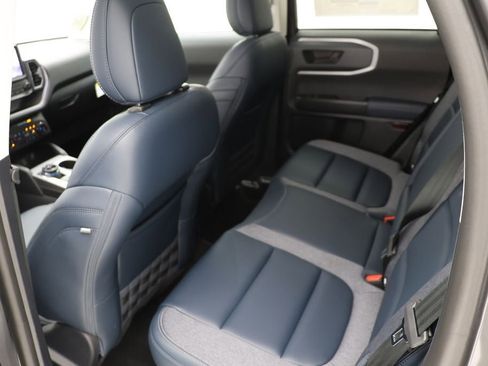 Used 2024 Ford Bronco Sport Outer Banks AWD/4WD image 11