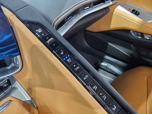 Used 2020 Chevrolet Corvette Stingray Preferred Cpe w/ 2LT Preferred Equipment Group image 26