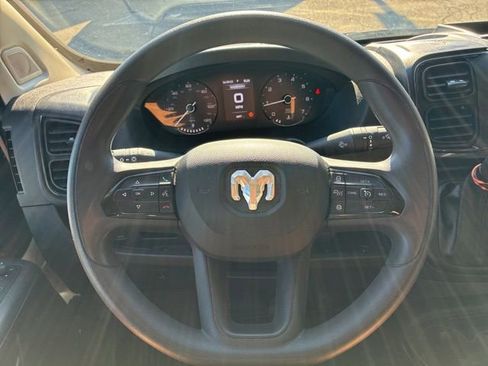 Used 2025 RAM ProMaster 2500 w/ Convenience Group image 26