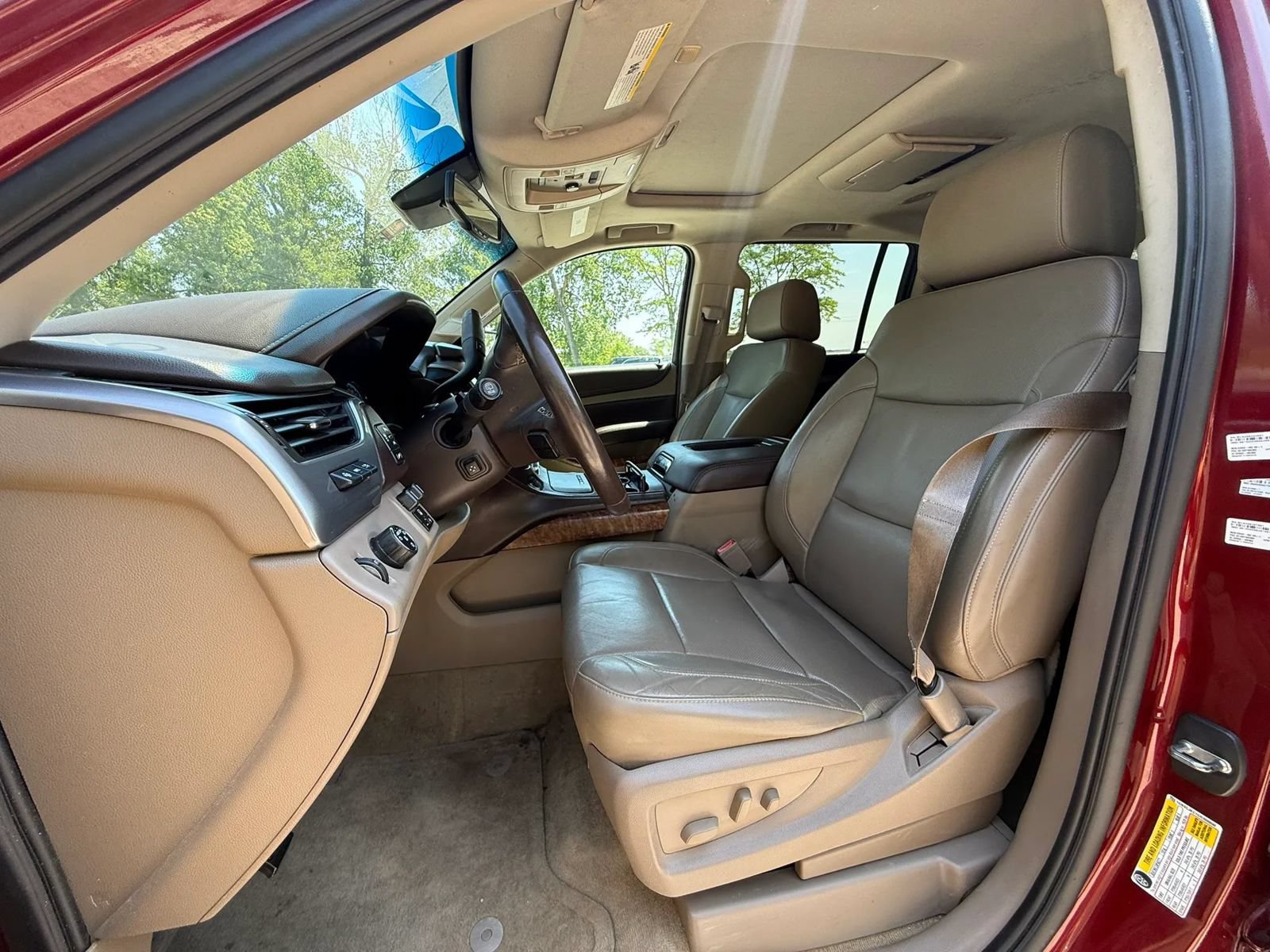 Used 2016 Chevrolet Suburban LTZ RWD image 10