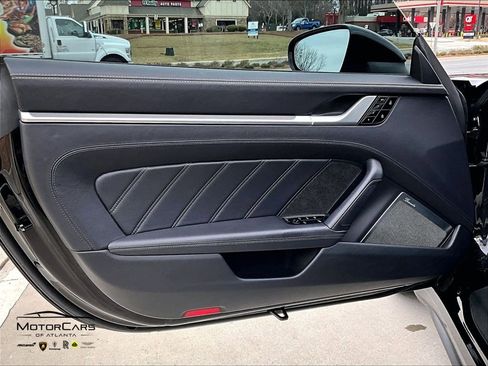 Used 2021 Porsche 911 Turbo S image 22