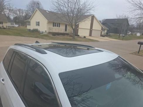 Used 2022 Jeep Grand Cherokee Limited 4xe image 13