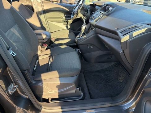 Used 2018 Ford Transit Connect XL image 22