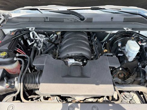 Used 2019 GMC Yukon XL SLT w/ Open Road Package AWD/4WD image 14