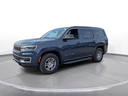 New 2024 Jeep Wagoneer 4WD w/ HD Trailer Tow Package image 4