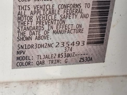 Used 2022 Nissan Pathfinder Platinum w/ Cargo Package FWD image 20