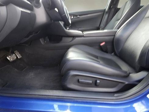 Used 2020 Honda Civic Sport Touring image 12