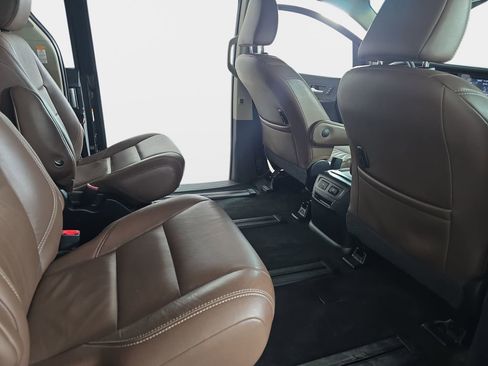 Used 2017 Toyota Sienna Limited Premium w/ Protection Package image 12