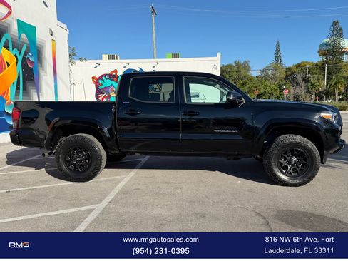 Used 2023 Toyota Tacoma SR5 image 6