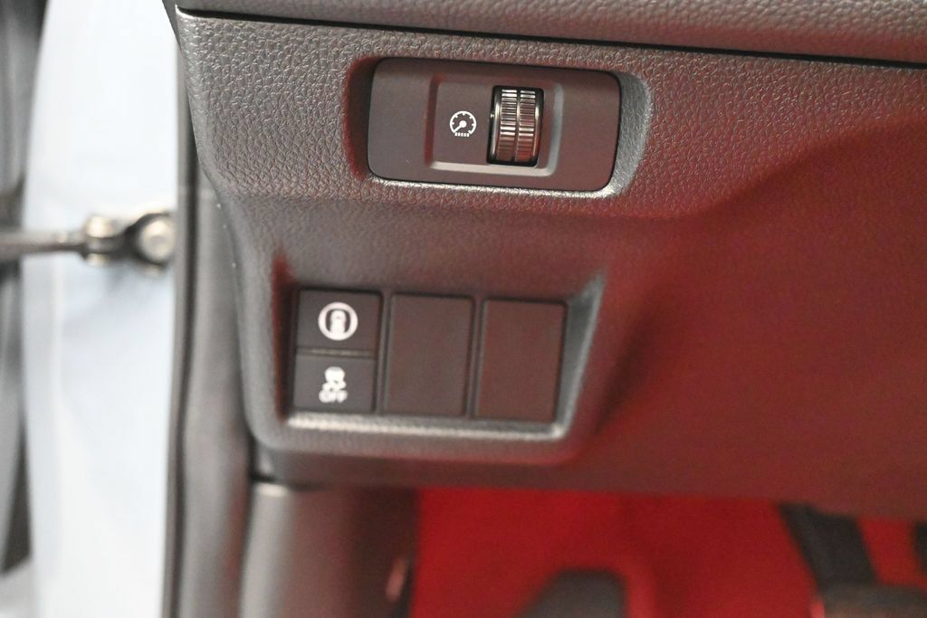 Used 2025 Honda Civic Type R image 16