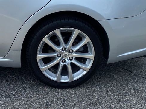 Used 2014 Toyota Avalon Limited image 10