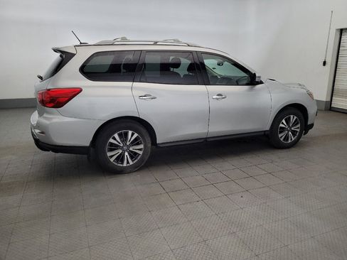 Used 2017 Nissan Pathfinder SL w/ SL Premium Package AWD/4WD image 10