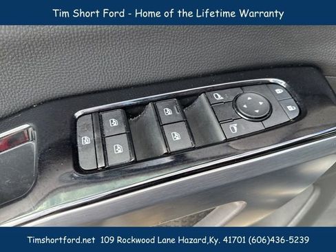 Used 2023 Nissan Pathfinder SL w/ Lighting Package (N92) image 29