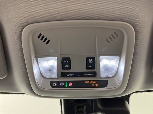 Used 2024 Chevrolet Malibu LT image 35