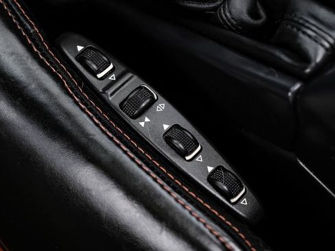 Used 2017 Mercedes-Benz G 63 AMG 4MATIC image 26