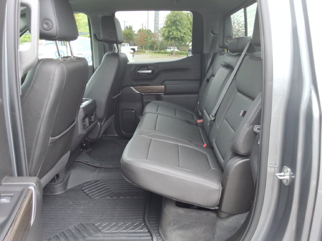 Certified 2022 Chevrolet Silverado 1500 RST AWD/4WD image 19