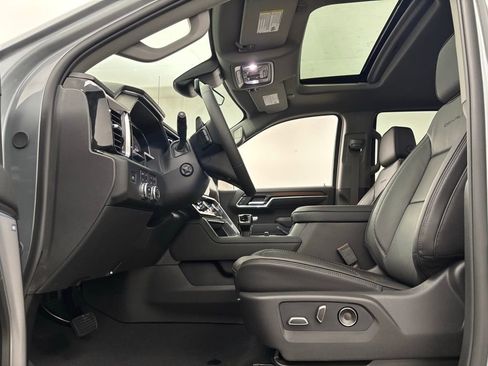 New 2026 GMC Sierra 1500 Denali w/ Denali Reserve Package image 19