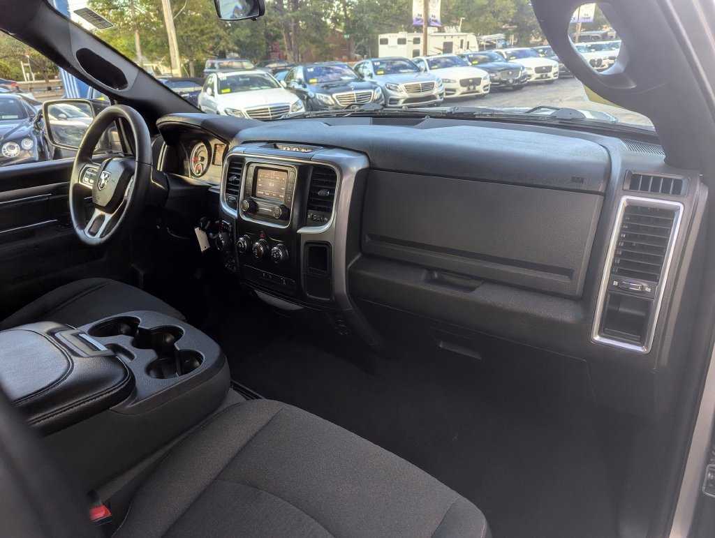 Used 2021 RAM 1500 Warlock AWD/4WD image 32