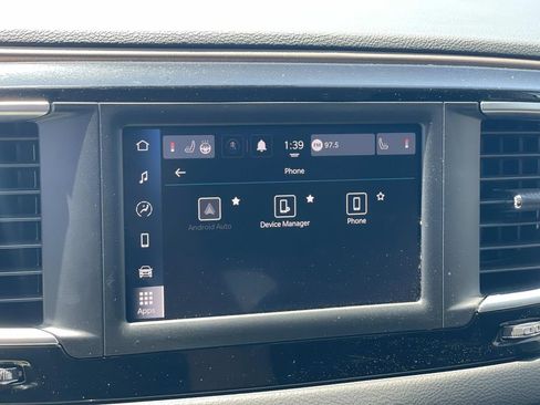 Used 2023 Chrysler Voyager LX FWD image 12
