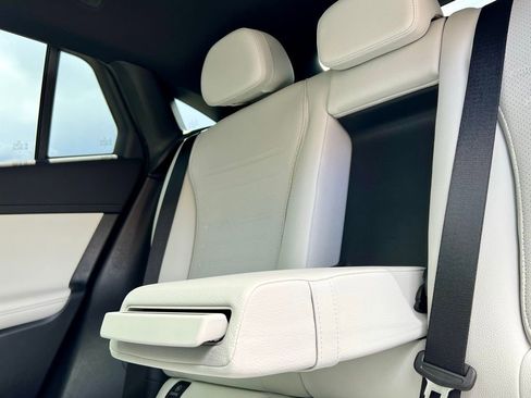 Certified 2025 Mercedes-Benz GLC 300 4MATIC w/ AMG Line image 25