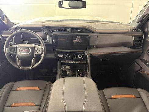 Used 2025 GMC Sierra 1500 AT4 AWD/4WD image 40