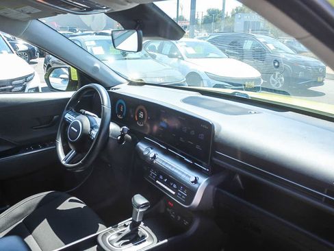 Certified 2024 Hyundai Kona SEL FWD image 21