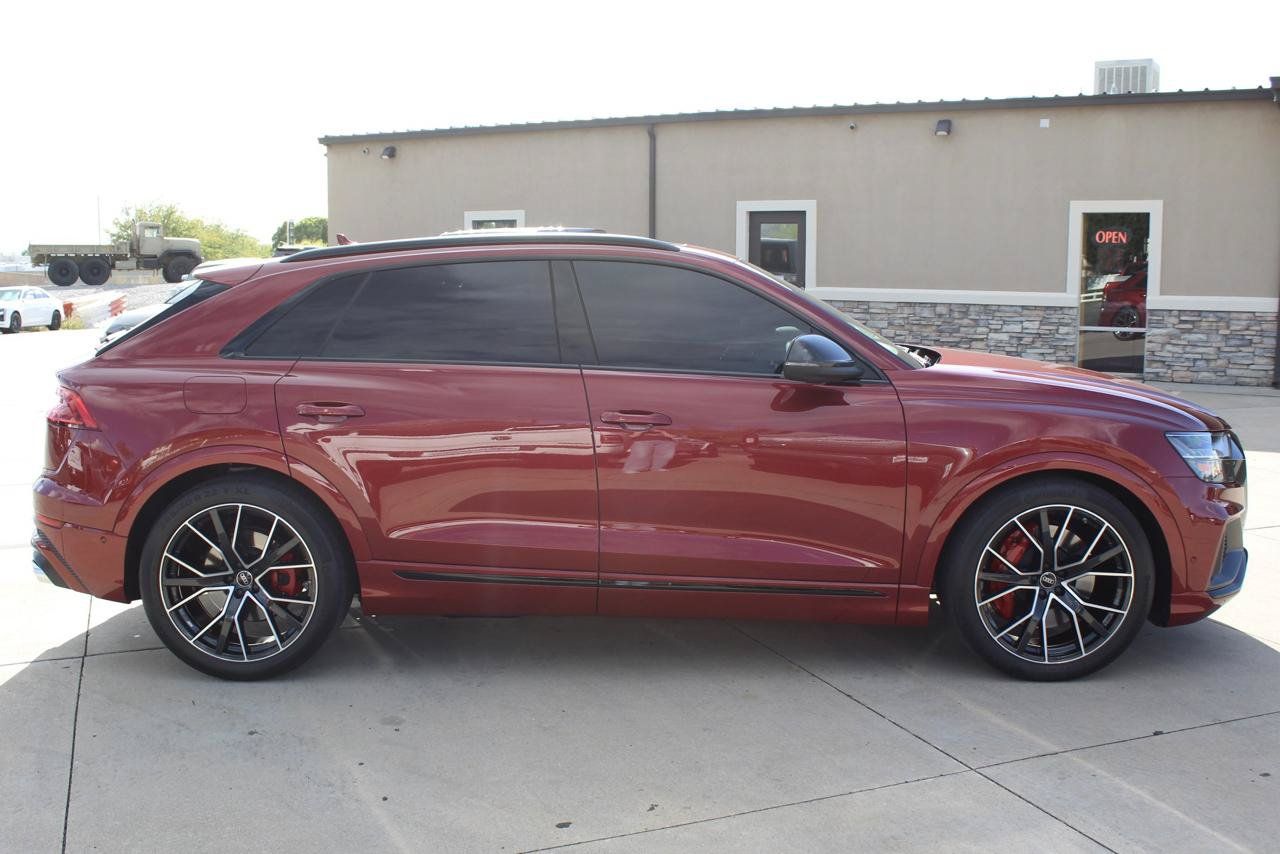 Used 2023 Audi SQ8 Prestige AWD/4WD image 6