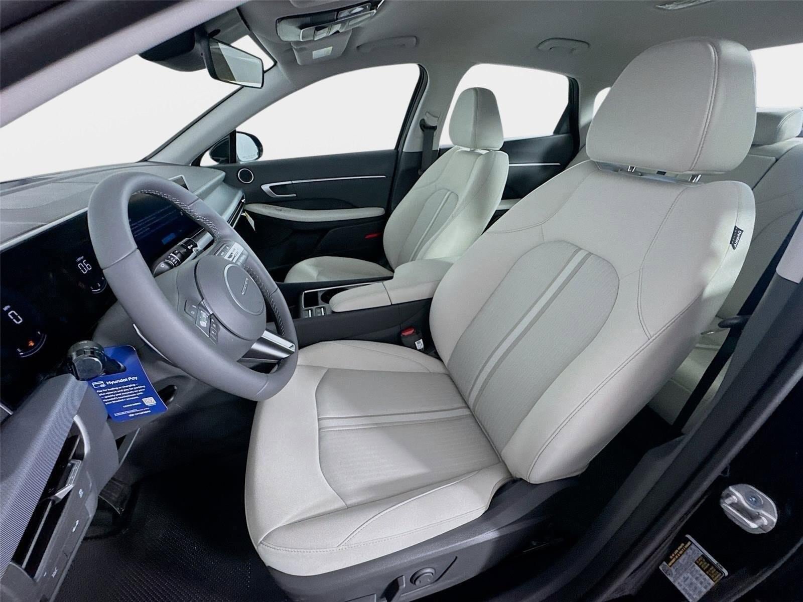 New 2026 Hyundai Sonata SEL FWD image 11