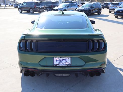 Used 2022 Ford Mustang GT image 7