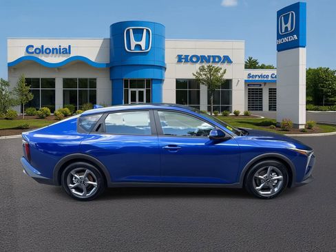 Used 2025 Kia K4 LXS image 8