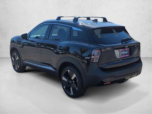 New 2026 Nissan Kicks SR image 7