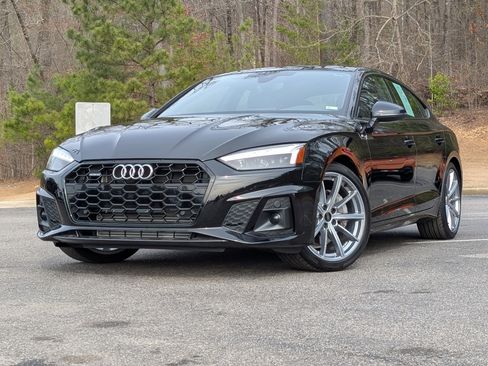 Used 2025 Audi A5 2.0T Premium Plus w/ Convenience Plus Package image 4