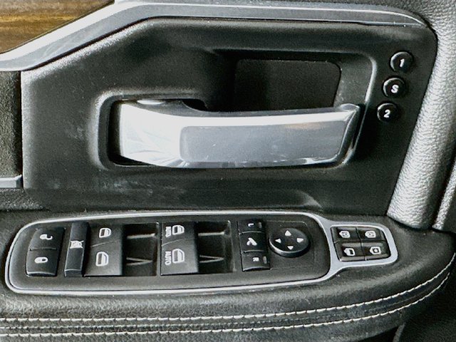 Used 2024 RAM 2500 Laramie w/ Safety Group AWD/4WD image 19