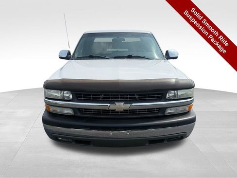 Used 2002 Chevrolet Silverado 1500 LS w/ Electrical Convenience Pkg RWD image 11