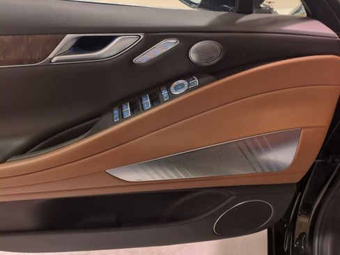 Used 2021 Genesis G80 2.5T w/ Prestige Package image 18