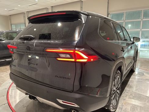 New 2026 Toyota Grand Highlander AWD Hybrid image 7