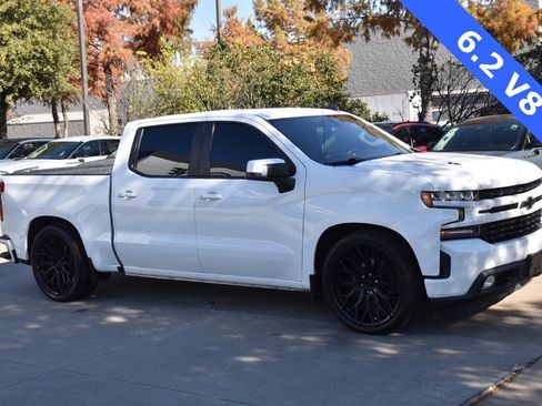 Used 2022 Chevrolet Silverado 1500 RST w/ LPO, Blackout Package image 5