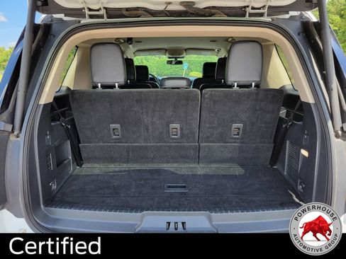 Certified 2024 Ford Expedition XLT RWD image 14