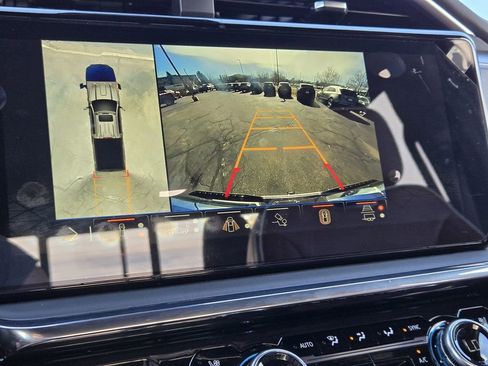 Certified 2025 GMC Sierra 2500 Denali Ultimate w/ Max Trailering Package image 12