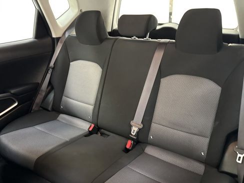 Used 2021 Kia Soul LX image 16