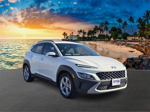 Used 2023 Hyundai Kona SEL w/ Convenience Package image 3
