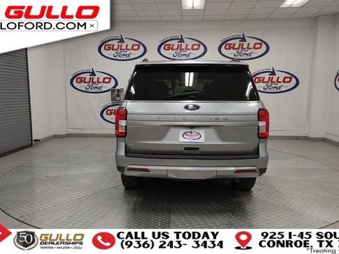 Used 2024 Ford Expedition XLT image 7