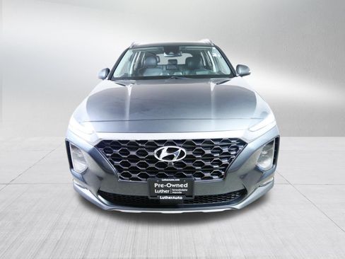 Used 2019 Hyundai Santa Fe AWD image 2