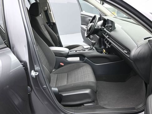 Certified 2023 Honda HR-V LX image 26