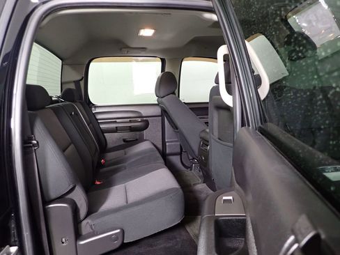 Used 2011 GMC Sierra 1500 SLE w/ Power Tech Package image 38