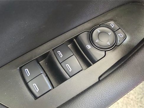 Used 2024 Chevrolet Blazer LT w/ Convenience Package AWD/4WD image 31