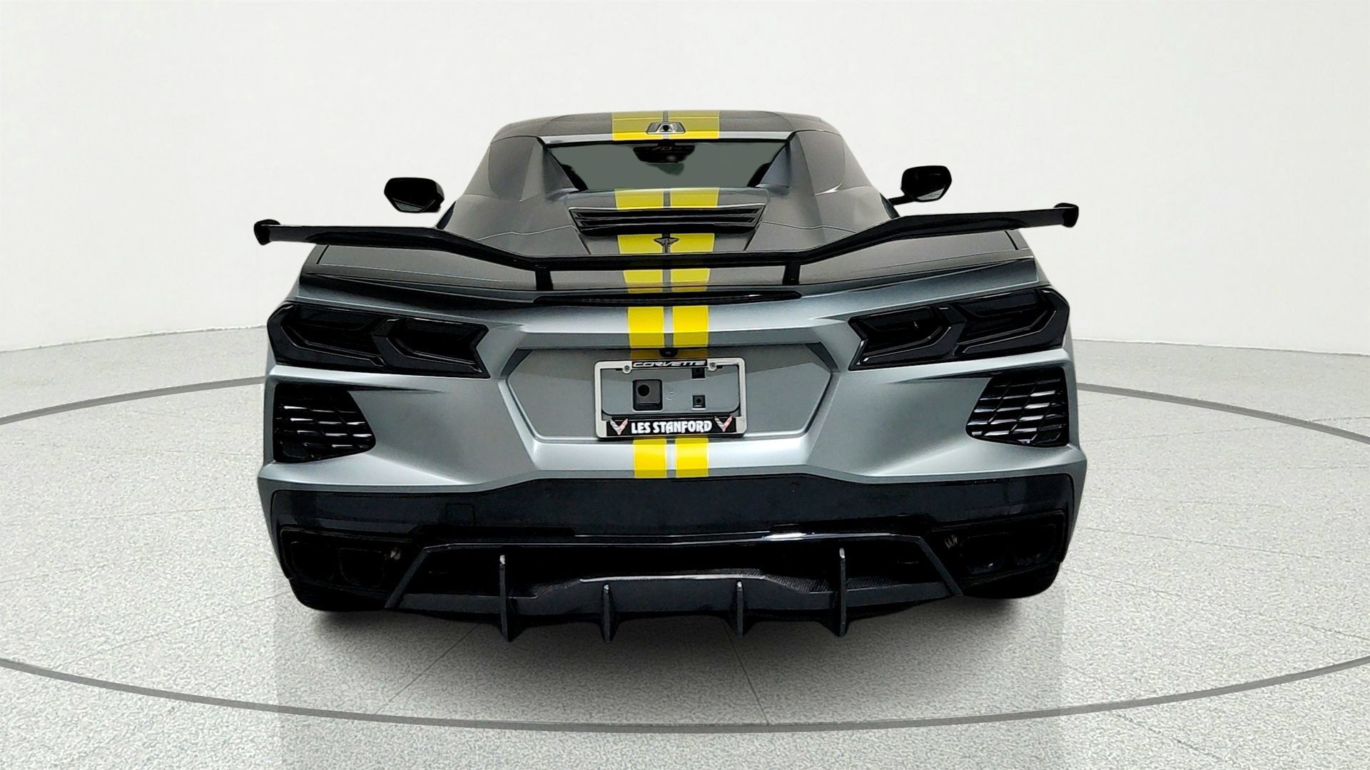 Certified 2023 Chevrolet Corvette Stingray Premium Conv w/ Z51 Performance Package RWD image 4