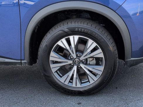 Used 2023 Nissan Rogue SV AWD/4WD image 10