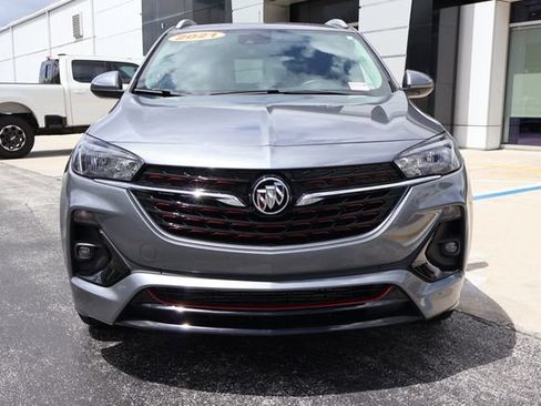 Used 2021 Buick Encore GX Select w/ Sport Touring Package FWD image 2