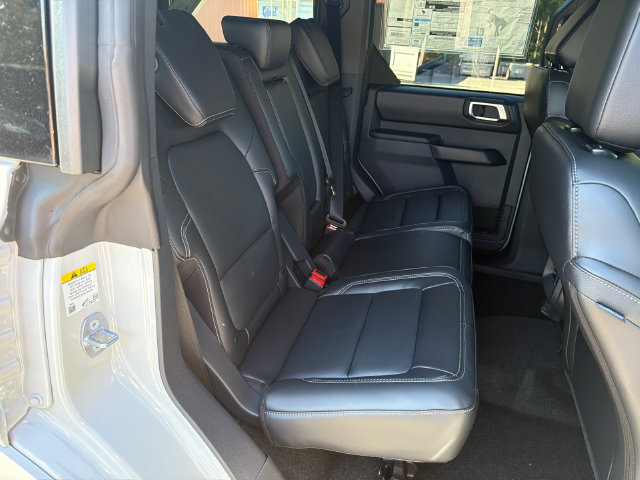 New 2026 Ford Bronco Outer Banks AWD/4WD image 17